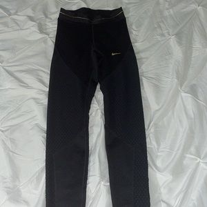 soft nike leggings